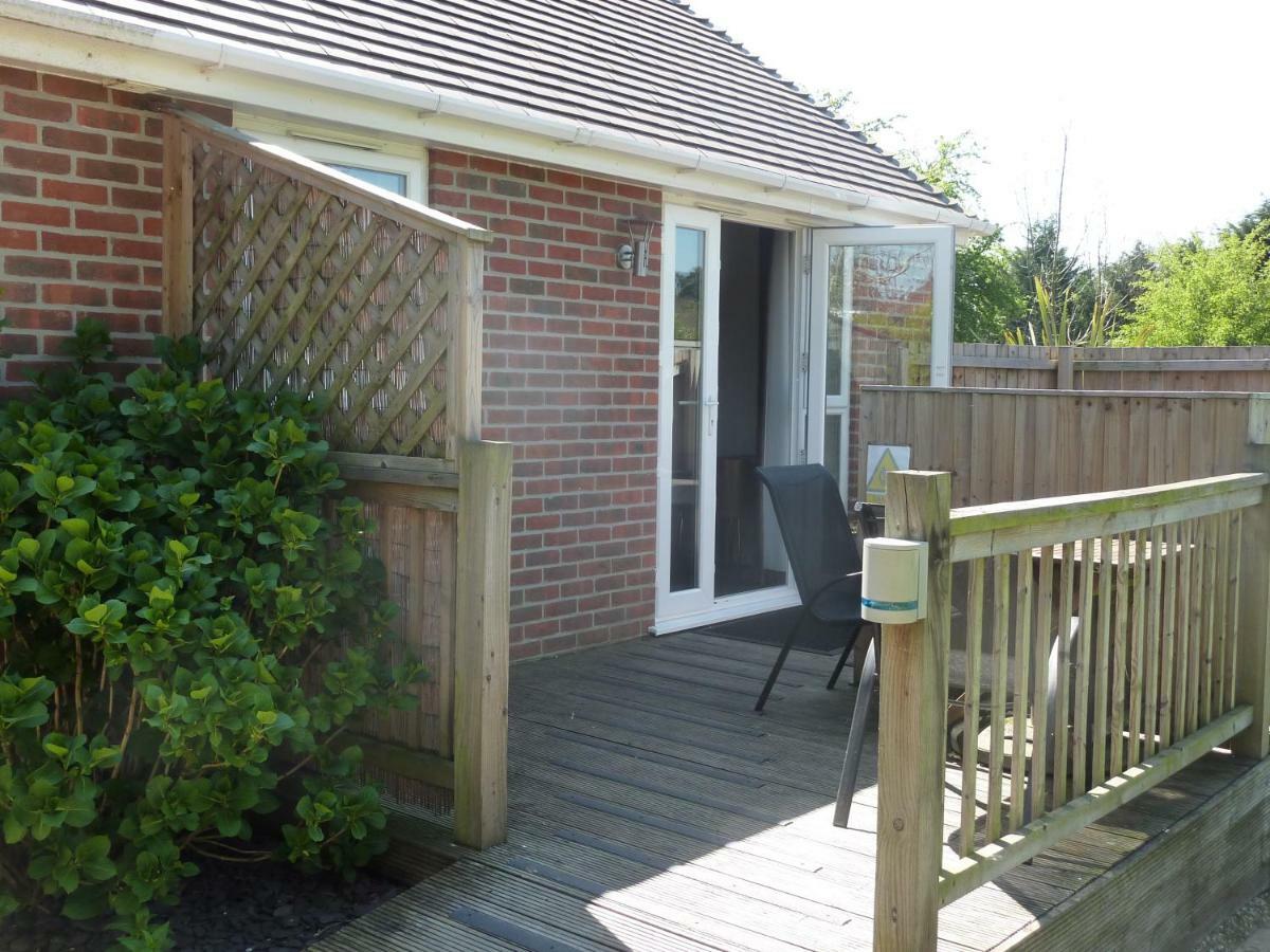 Cypress Log Cabins Accommodation Godshill (Hampshire) Exterior foto